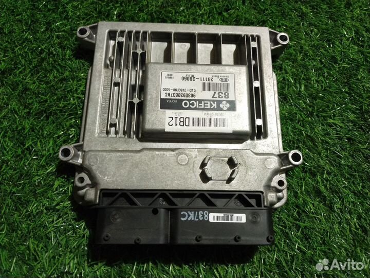 Блок управления двигателем KIA Cerato I