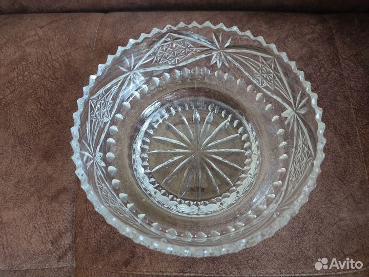 Салатник хрустальный. Вазочки хрустальные
