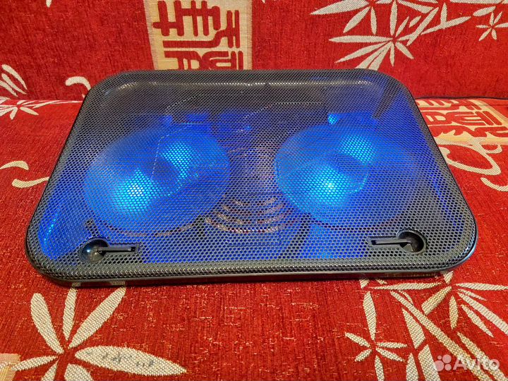 Подставки для ноутбука Buro,Cooler Master и мягкая