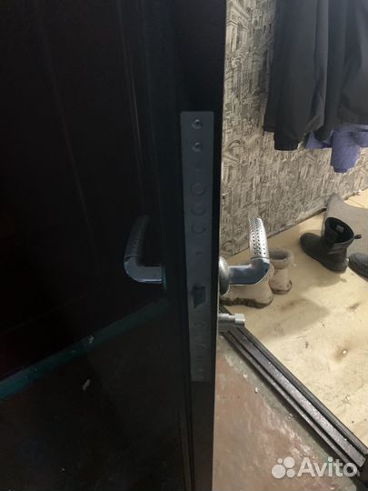 Дверь сейфовая бу