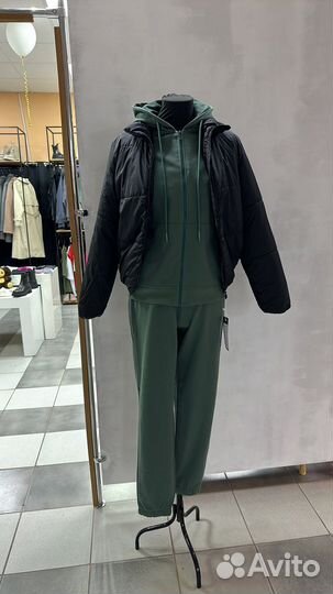 Костюм женский