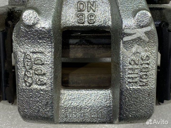 Суппорт тормозной задний задний правый Kia K5 DL3