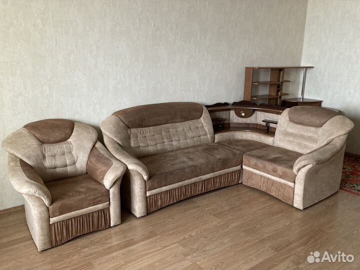 Угловой диван с креслом