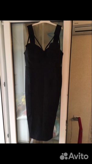 Чёрное платье