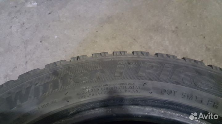 Hankook Winter I'Pike 215/55 R17