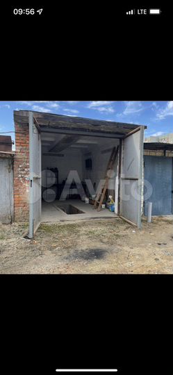 Гараж, > 30 м²