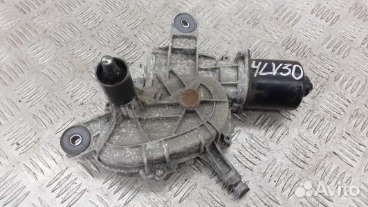 Мотор стеклоочистителя лобового стекла citroen C4