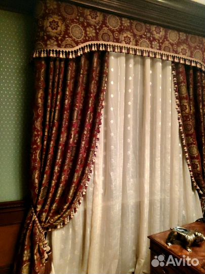Шторы с ламбрекеном гобеленовые Бельгия