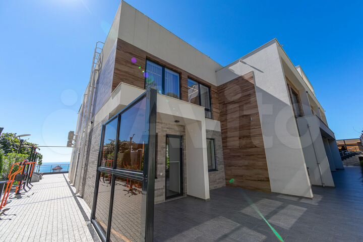 5-к. квартира, 154,5 м², 2/2 эт.