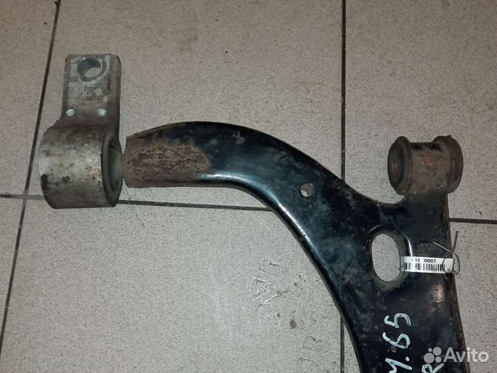 Рычаг передний правый Ford Fiesta Mk 5