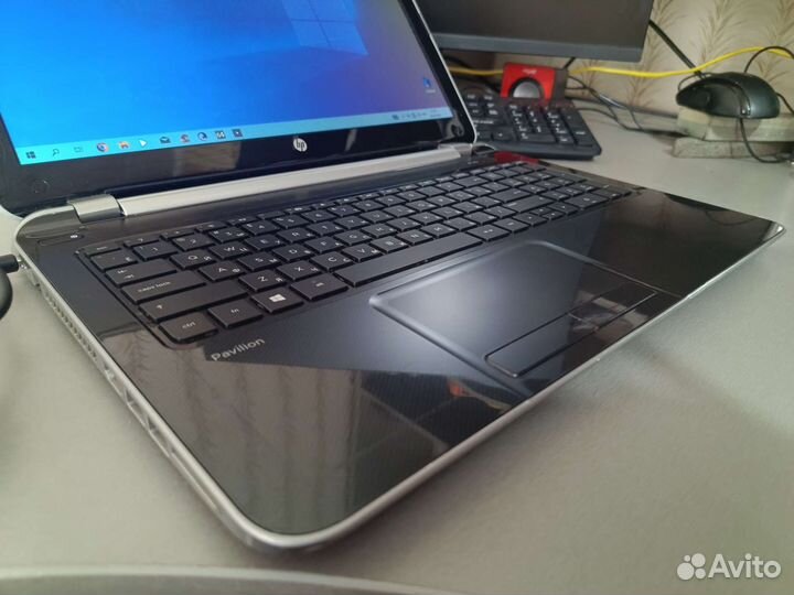 Hp- 15.6, А10-4655, Radeon 7620, 8gb, Ssd+hdd