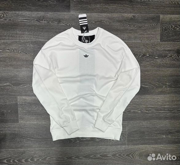 Свитшот adidas