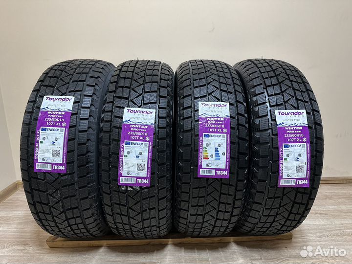 Tourador Winter Pro TSS1 235/60 R18 107T