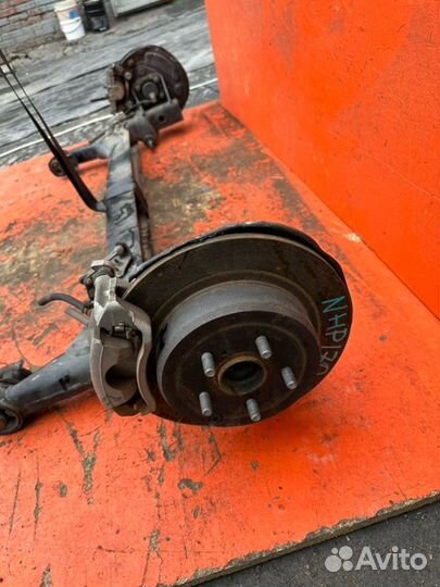 Балка подвески задняя Toyota Sienta NHP170 1nzfxe