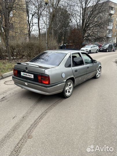 Opel Vectra 1.8 МТ, 1993, 221 000 км