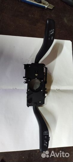 Подрулевой переключатель