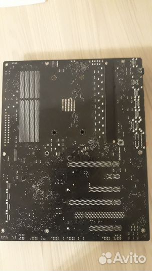 Материнская плата Asus Sabertooth 990fx rev 1.01