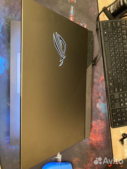 Продается ноутбук