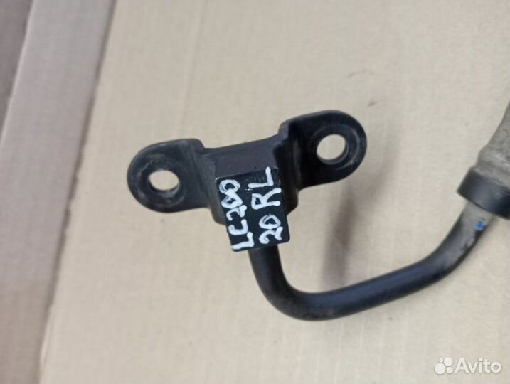 Трубка гидроподвески задняя левая Toyota Land