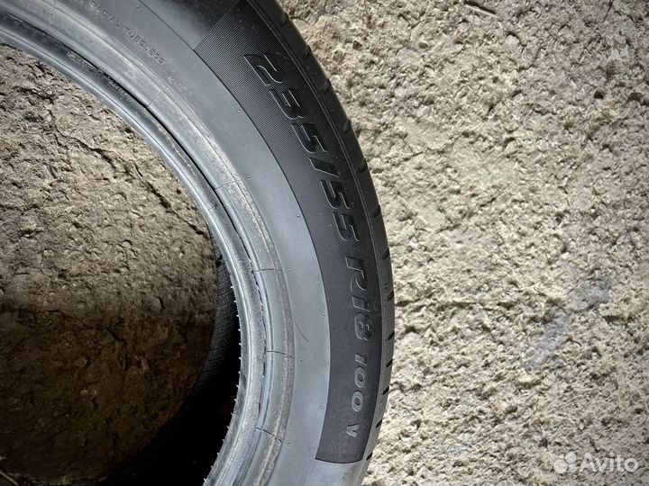 Pirelli P Zero 235/55 R18 100V