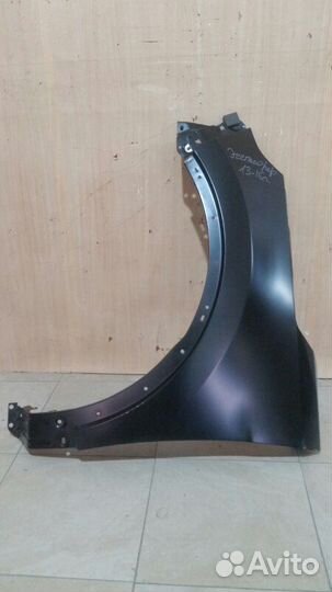 Крыло левое переднее левое Ford Explorer 5 U502