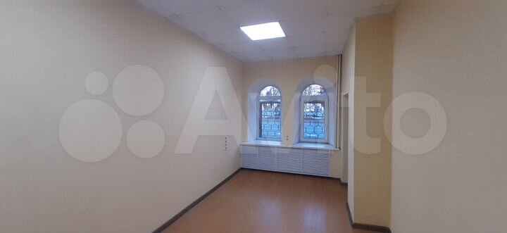 Свободного назначения, 13.9 м²