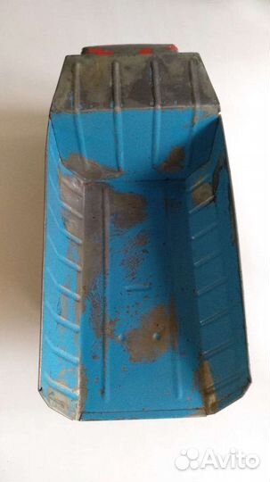 Машинка самосвал