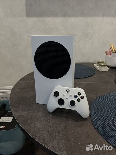 Xbox series s 512 гб