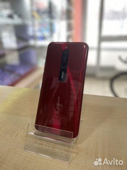 Xiaomi Redmi 8, 4/64 ГБ