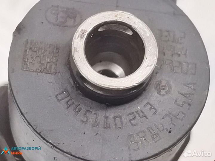 Форсунка Opel Vectra C рест. 2008 55198218