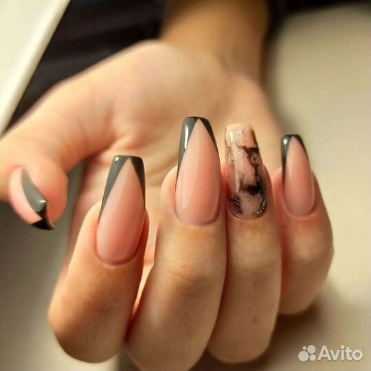 Маникюр, педикюр, гель-лак