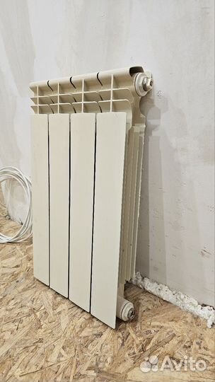 Радиатор биметалл 4 секции