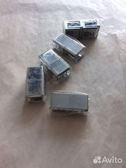 Кронштейн к стене хром полированный