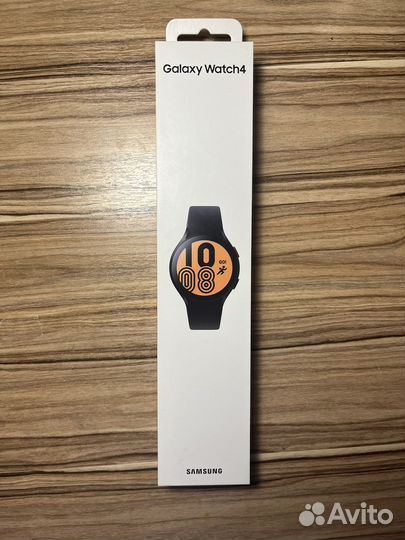Часы samsung watch 4