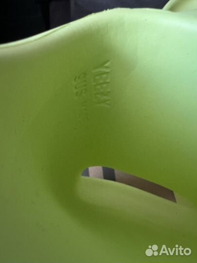 Шлепанцы Слайды yeezy slide glow green