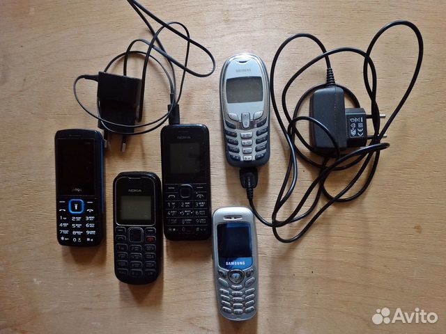 Телефоны на запчасти