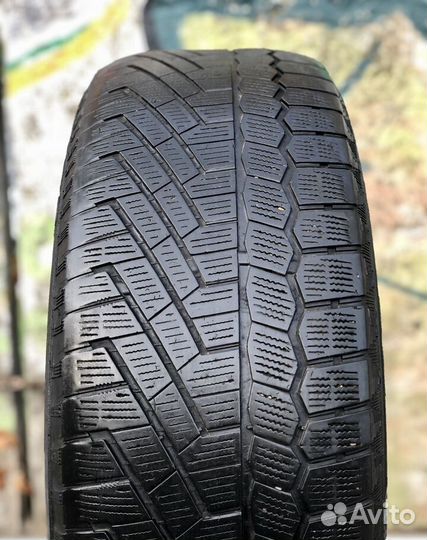 Continental ContiCrossContact Viking 235/60 R17