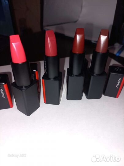 Помада для губ бренд Shiseido новые оригинал