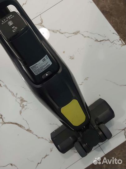 Ручной вертикальный пылесос samsung ss60k6030