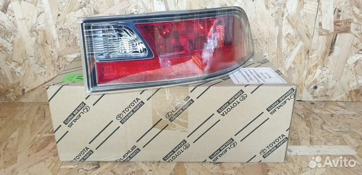 Фонарь противотуманный правый Lexus Gx460