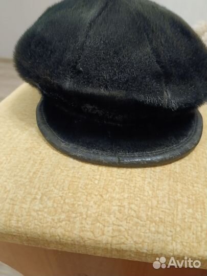 Меховая мужская кепка