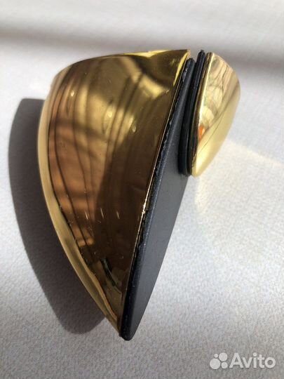 Полкодержатель для стеклянных полок с фиксацией