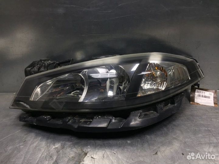 Фара левая Renault Laguna II 2001-2008