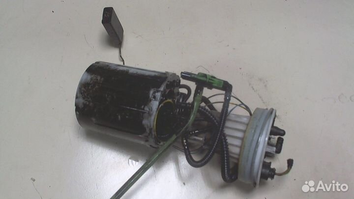 Насос топливный электрический Audi A4 (B7), 2005