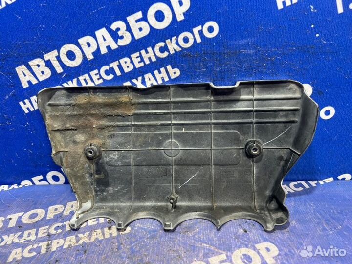 Декоративная крышка двигателя Honda Accord седан