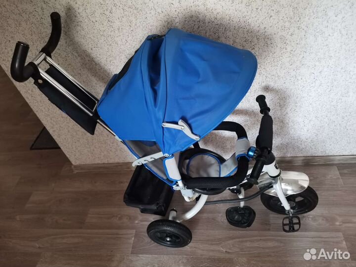 Трехколесный велосипед