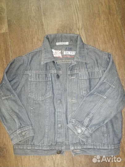 Джинсовая куртка для мальчика