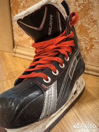 Хоккейные коньки bauer оригинальные 37,5