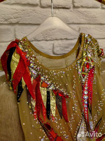 Купальник для художественной гимнастики