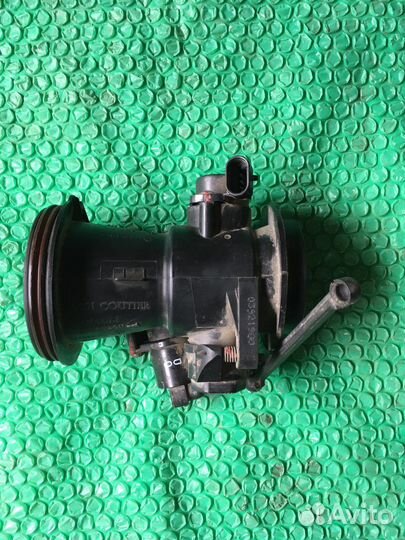 Renault logan 1 Дроссельная засдонка 5-14г